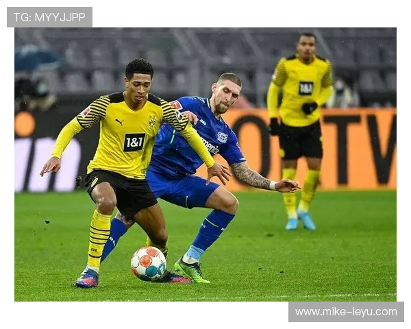 多特蒙德中场控制力不足，高强度对抗下表现受限