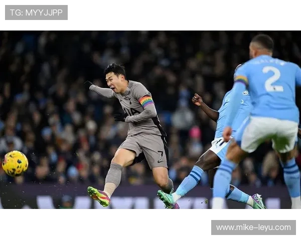 孙兴慜：无球跑动与反越位撕裂防线的跑位艺术解析