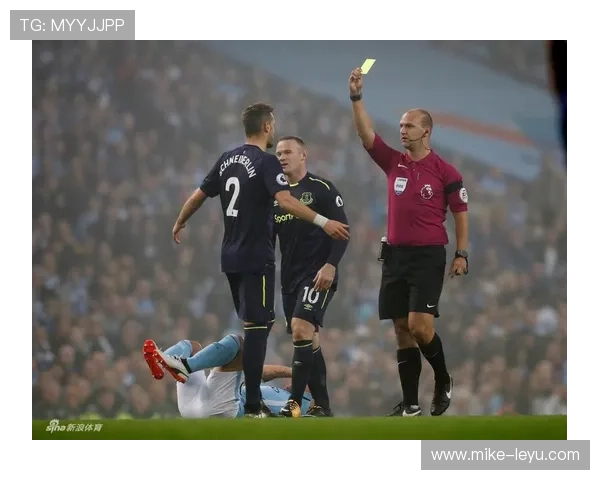 累计警告规则详解：什么时候黄牌会自动变红罚下？